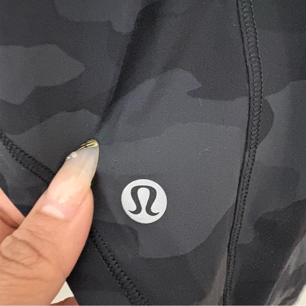 Lululemon Sculpt Tank Heritage 365 Camo Deep Coal Black Sleeveless - Picture 9 of 9